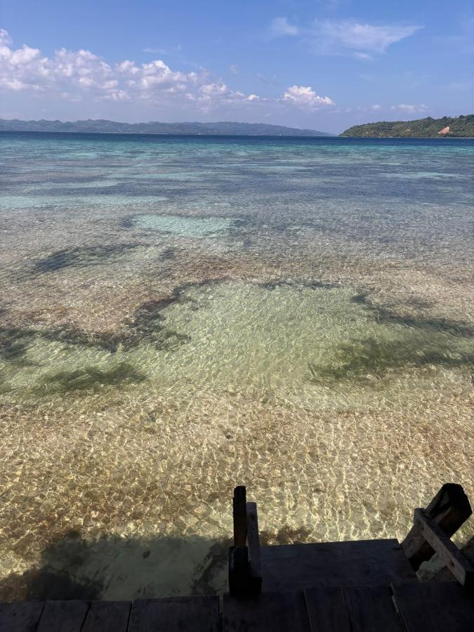 Kia Homestay Banggai Bagian luar foto